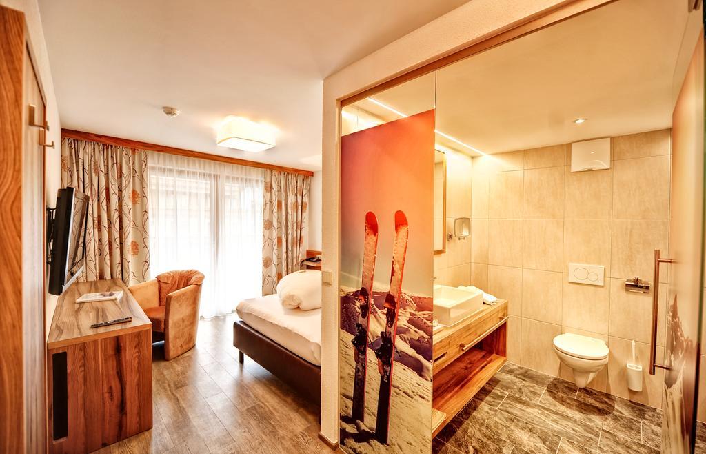 Hotel Arnika Ischgl Exteriör bild